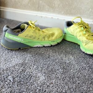 Merrell barefoot women’s yellow/green running shoes. Size 7 worn once.